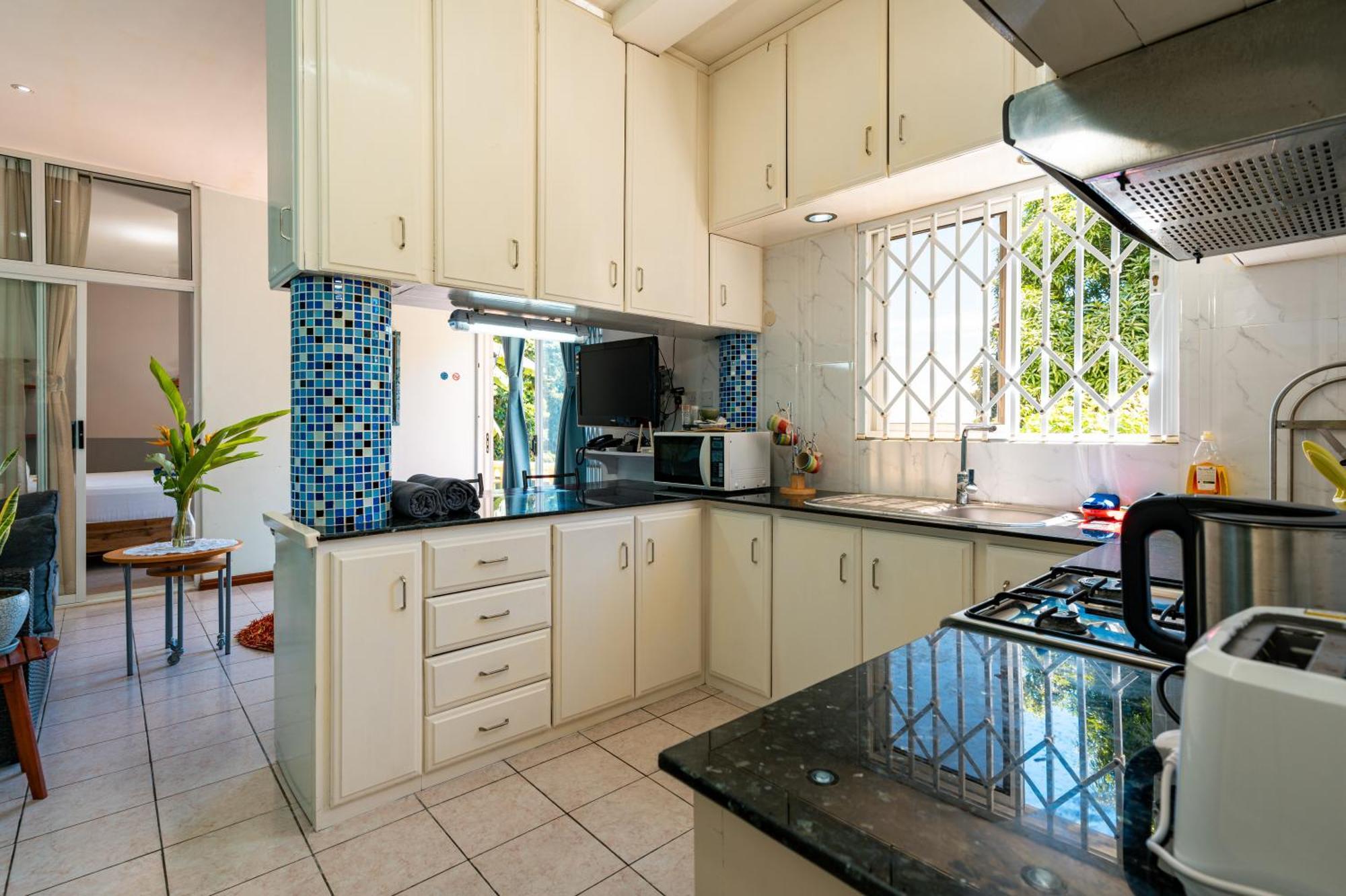 Glacis Heights Villa Экстерьер фото