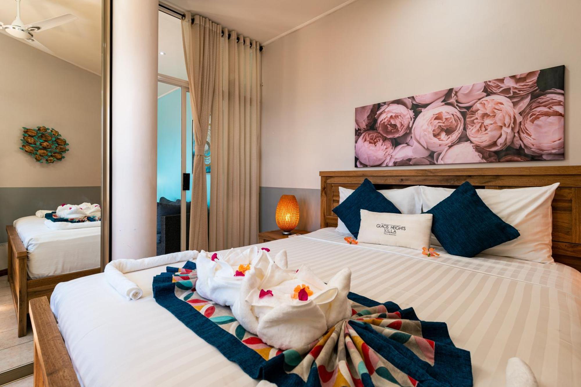 Glacis Heights Villa Экстерьер фото