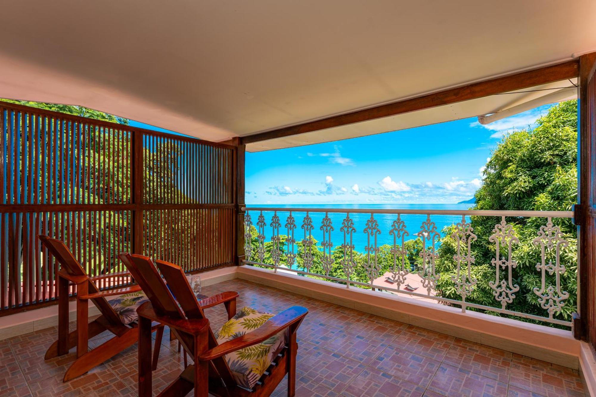 Glacis Heights Villa Экстерьер фото