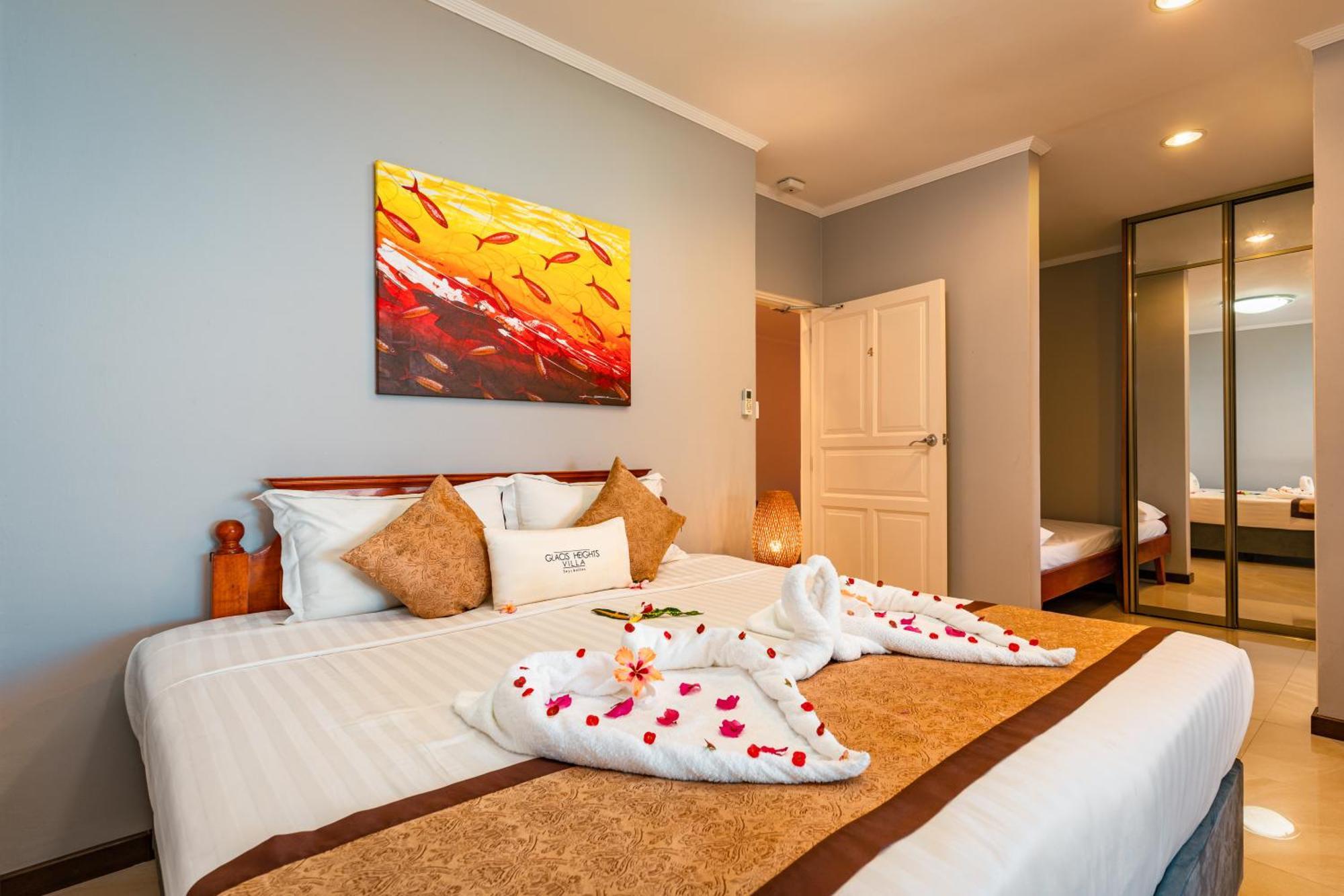 Glacis Heights Villa Экстерьер фото